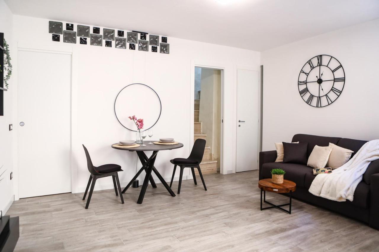 Appartement Smart House Ingresso Indipendente- Amalfi Coast à Salernes Extérieur photo