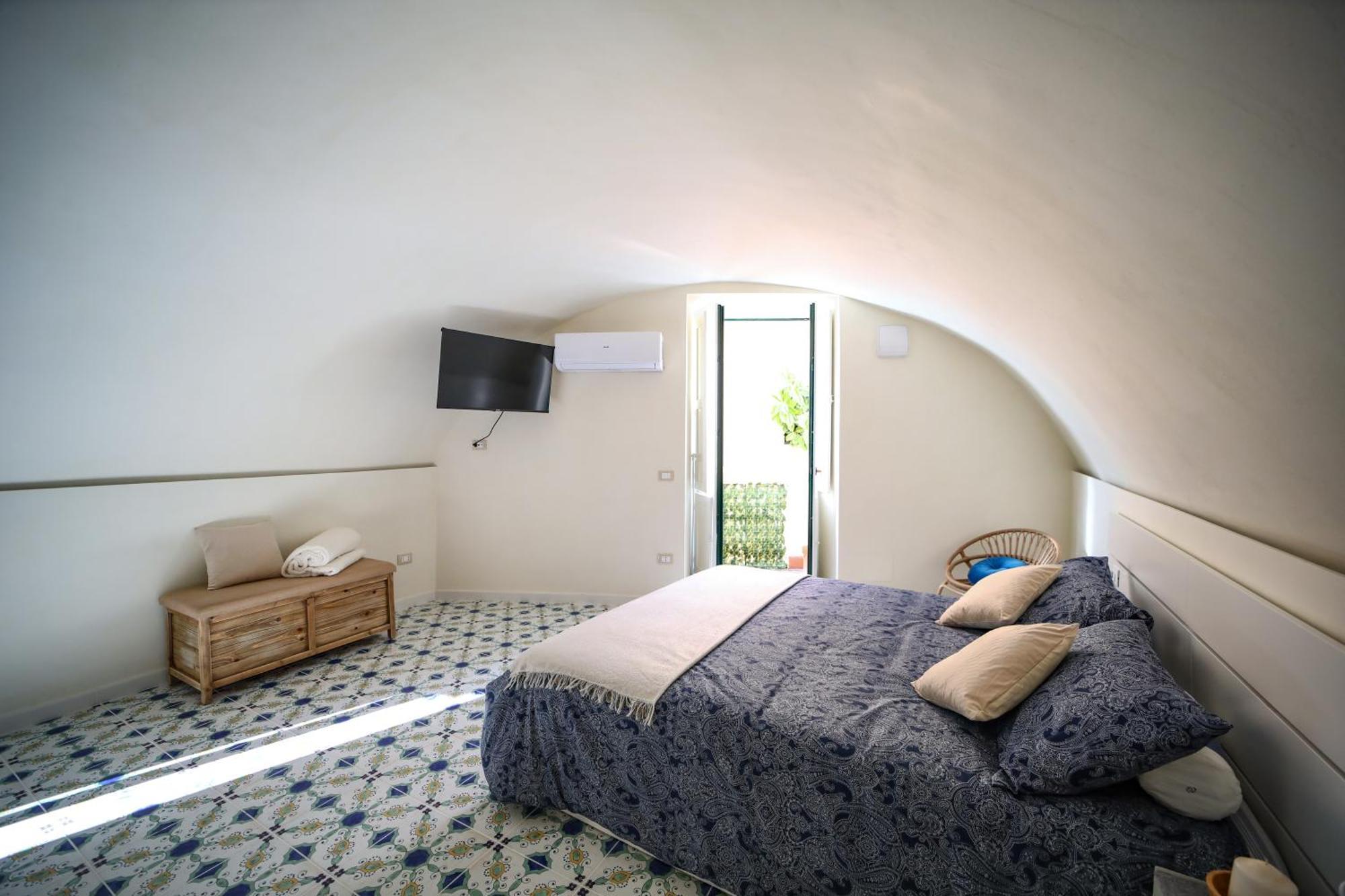 Appartement Smart House Ingresso Indipendente- Amalfi Coast à Salernes Extérieur photo