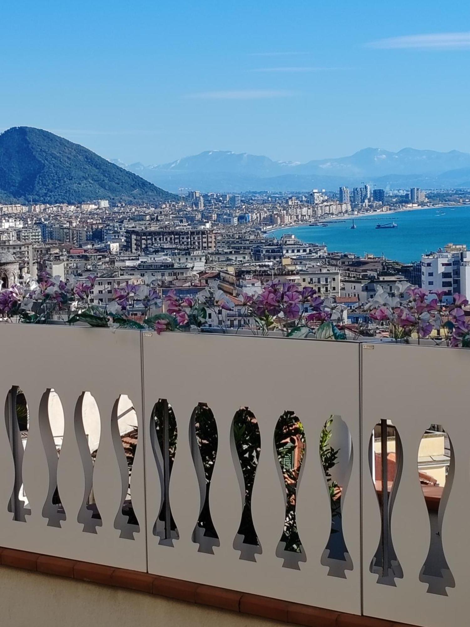 Appartement Smart House Ingresso Indipendente- Amalfi Coast à Salernes Extérieur photo